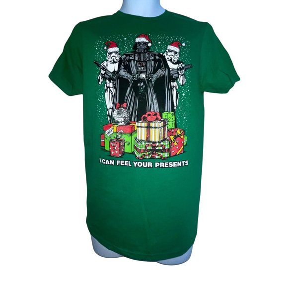 NWT Fifth Sun Star Wars Santa Darth Vader I Can Feel Your Presents Holiday Tee S - Picture 1 of 7